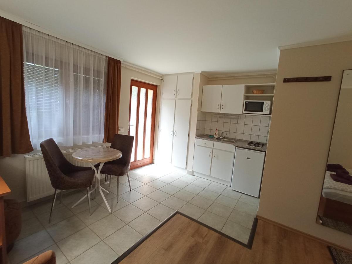 Markal Apartman ヘーヴィーズ エクステリア 写真
