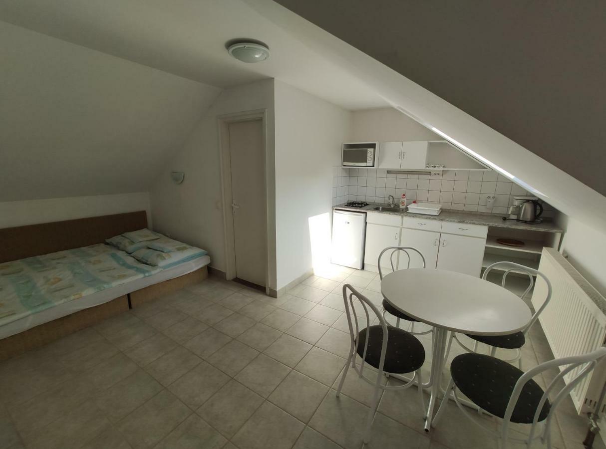 Markal Apartman ヘーヴィーズ エクステリア 写真